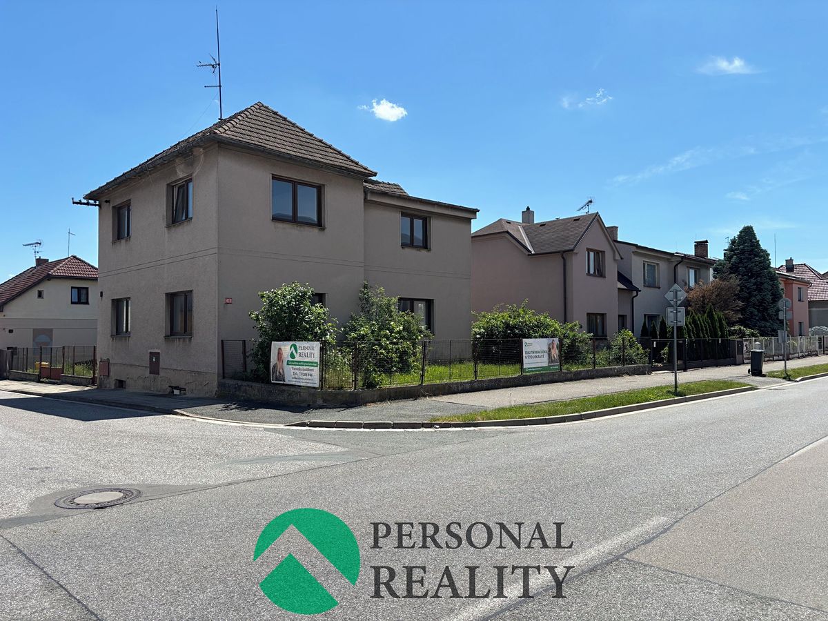 Prodej rodinného domu 195 m², pozemek 465 m² – fotografie 3