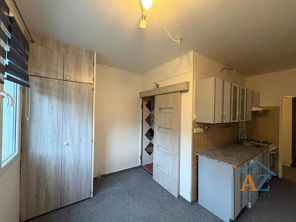 Pronájem bytu 2+1 62 m²