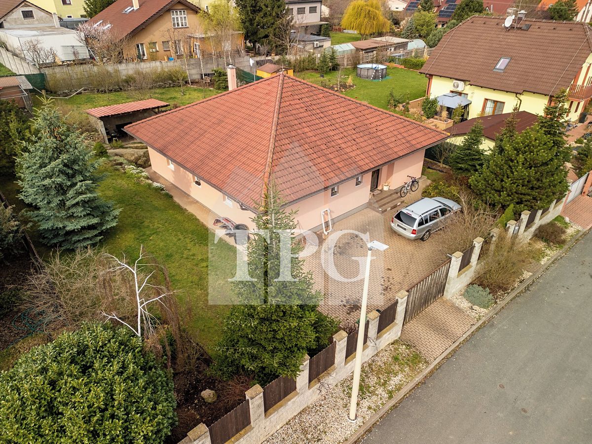 Prodej rodinného domu 140 m², pozemek 827 m²