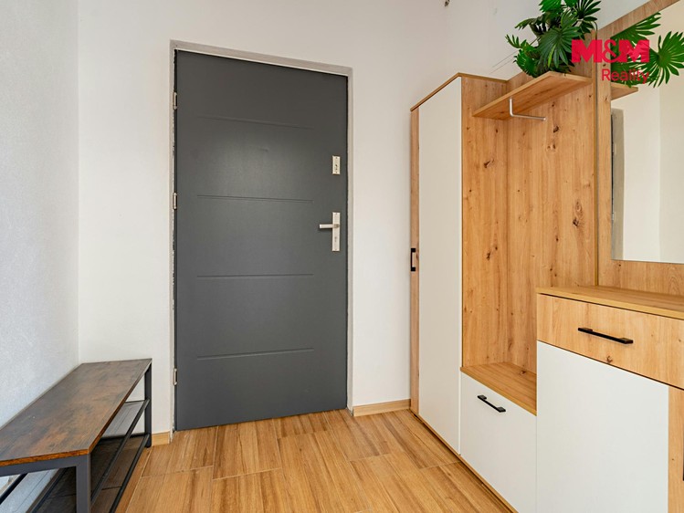 Prodej komerčního prostoru, 113 m² (29 z 30)