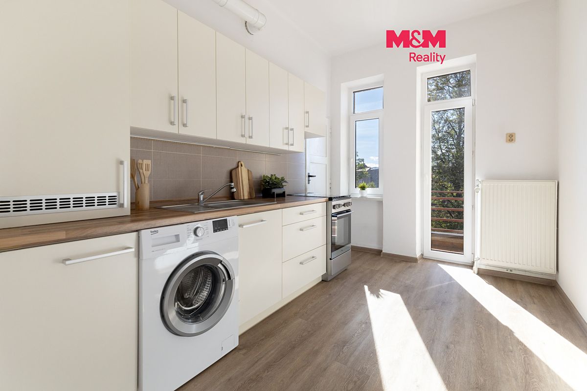 Pronájem bytu 1+1 49 m²