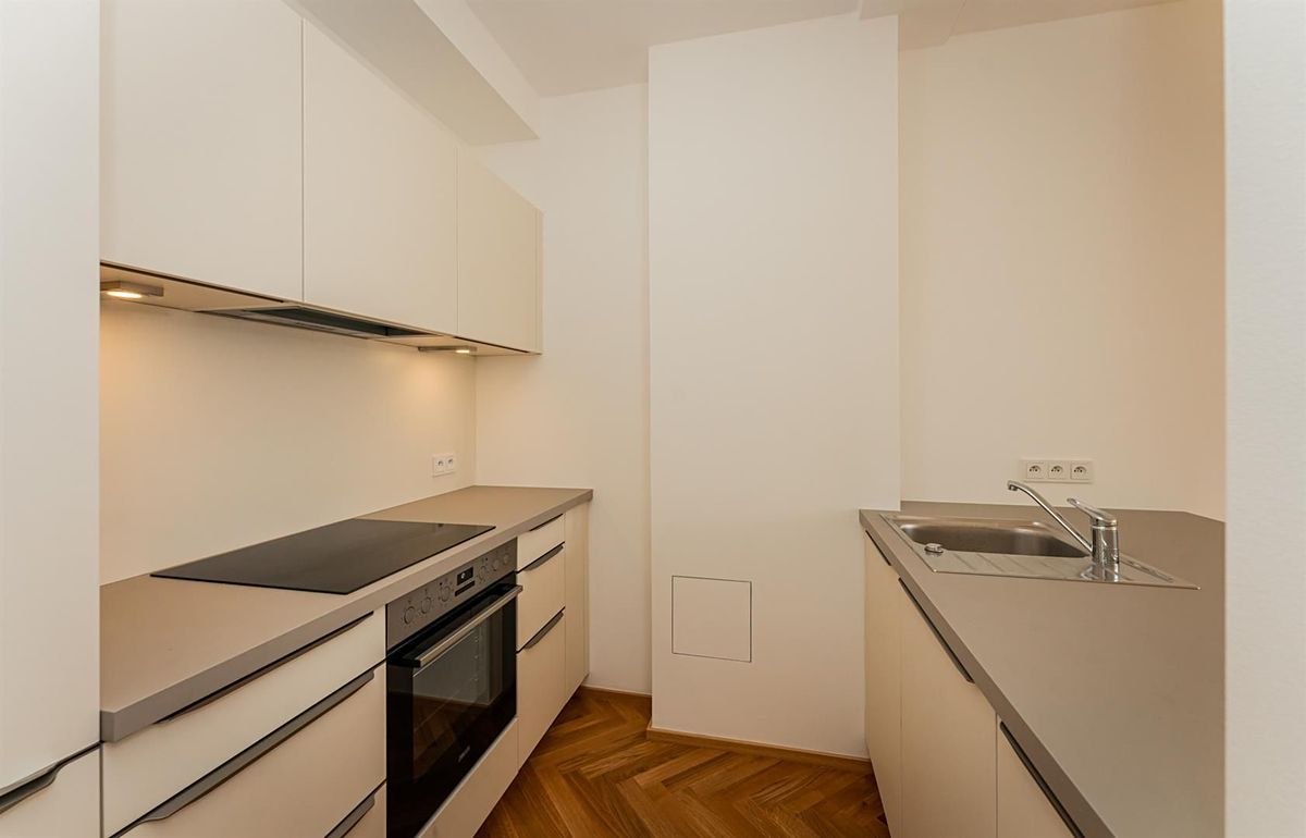 Pronájem bytu 3+kk 85 m² – fotografie 5