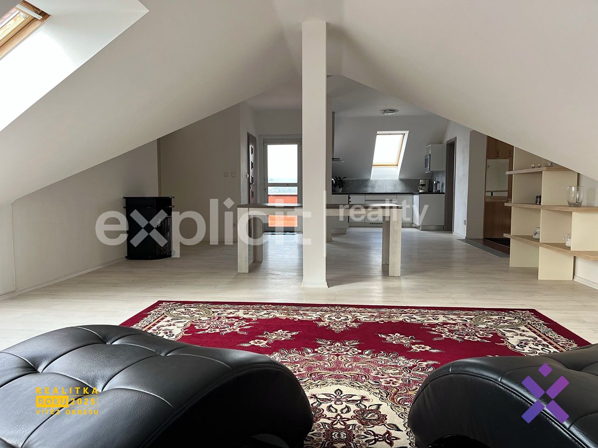 Pronájem bytu 4+kk 155 m² – fotografie 4