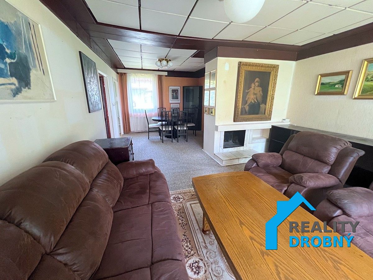 Prodej rodinného domu 105 m², pozemek 824 m² – fotografie 5