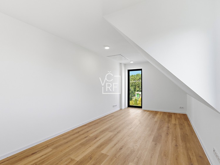 Pronájem domu, 148 m² (28 z 39)