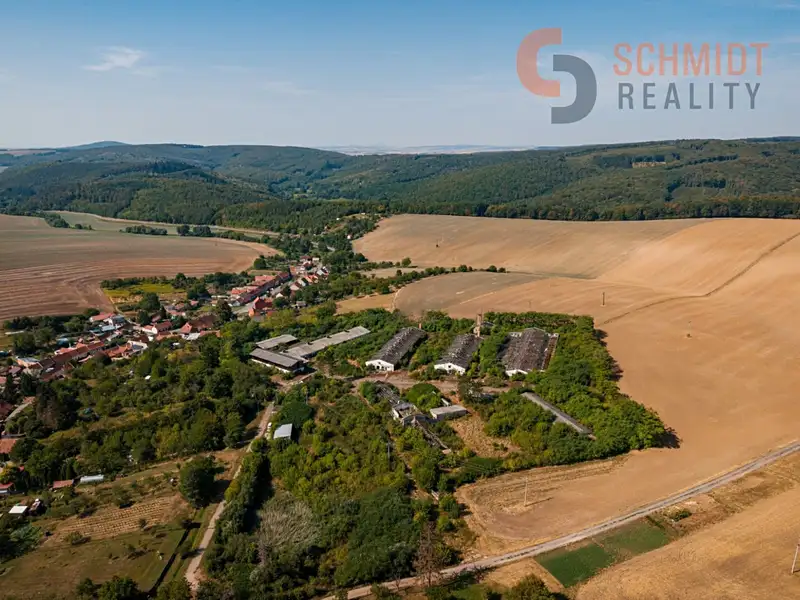 Prodej stavebního pozemku 34990 m², Koryčany – náhled fotky 3