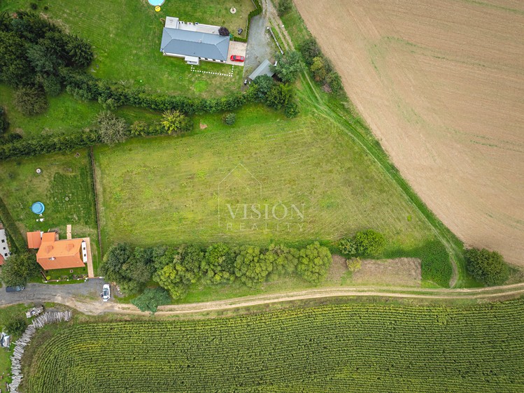 Prodej pozemku, 1 300 m² (2 z 8)