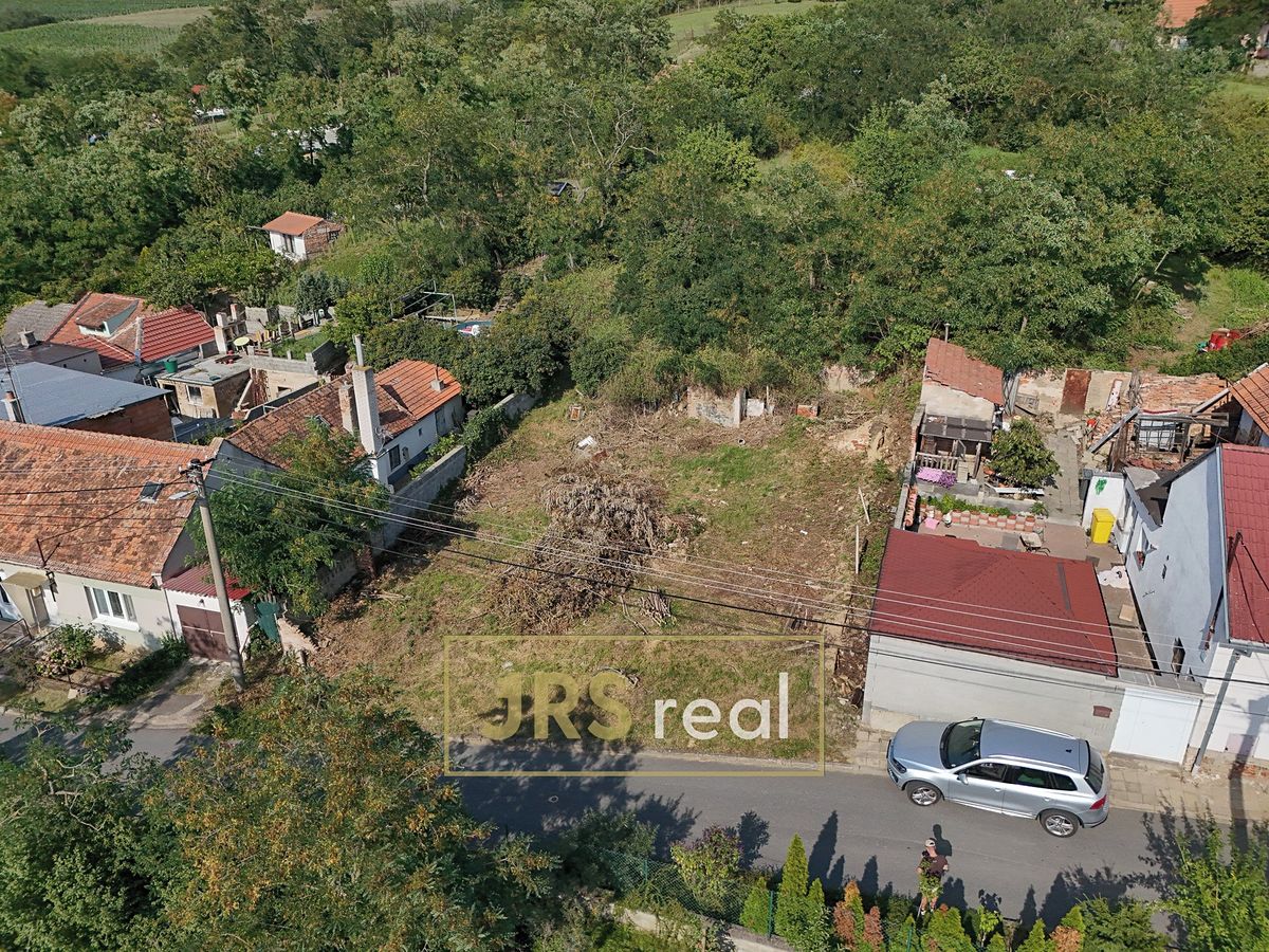 Prodej stavebního pozemku 1094 m², Pravlov – fotka 1 z 3