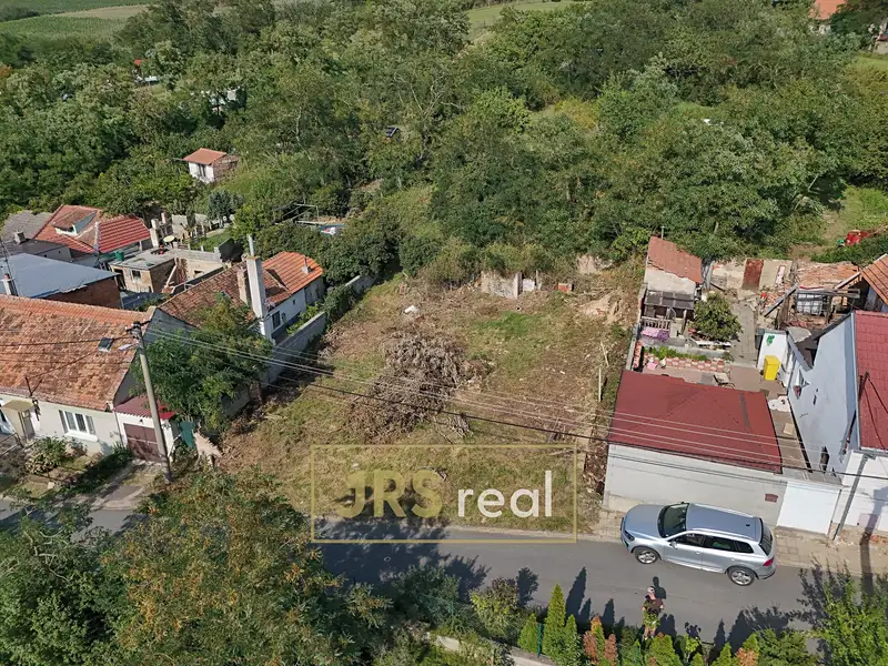 Prodej stavebního pozemku 1094 m², Pravlov – náhled fotky 1