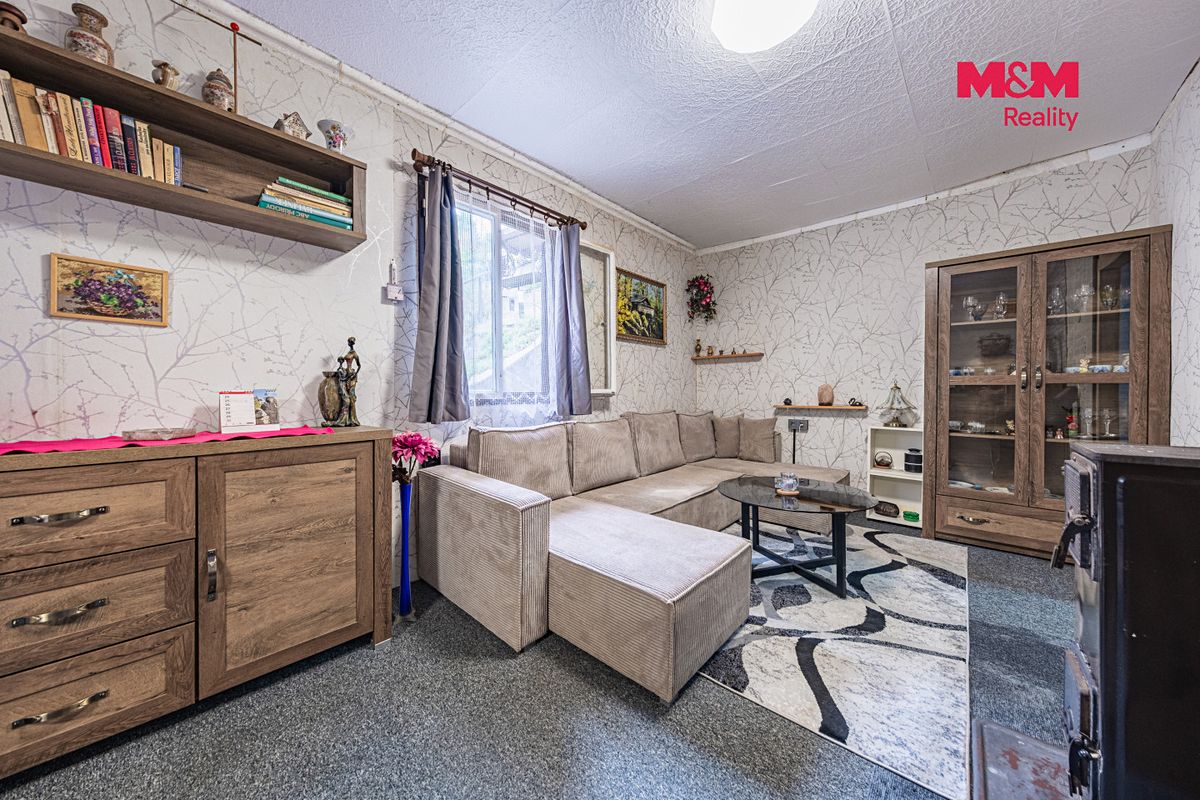 Prodej chaty 41 m², pozemek 612 m² – fotografie 2