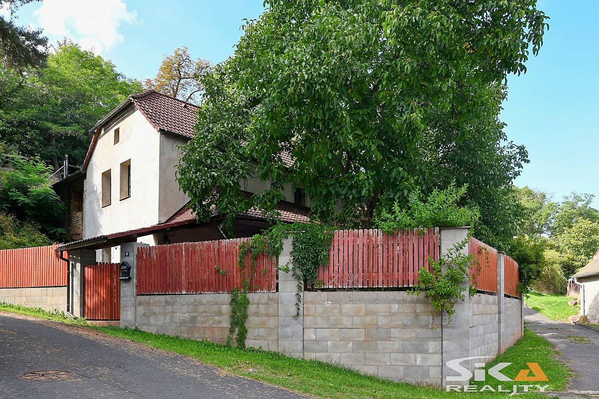Prodej rodinného domu 150 m², pozemek 704 m²