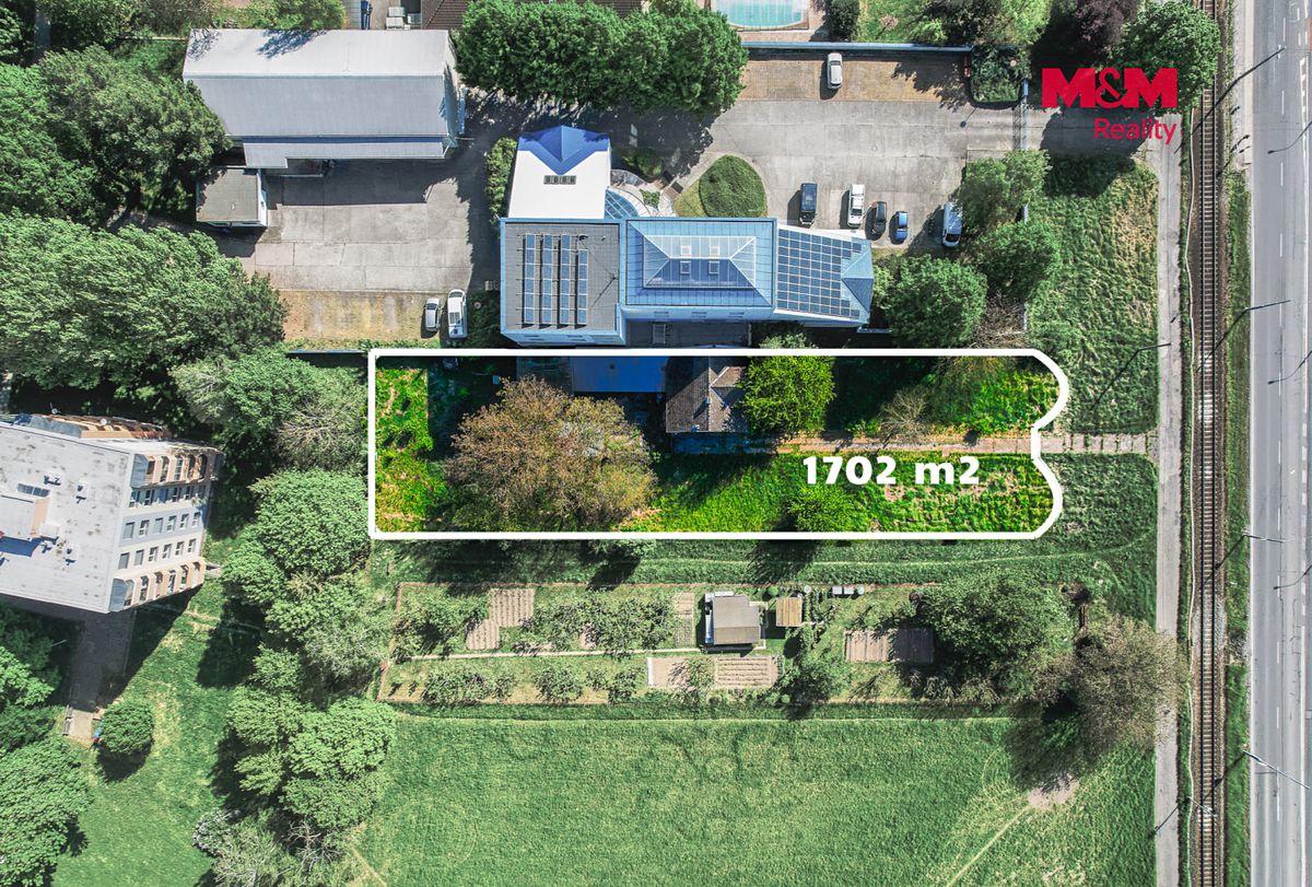 Prodej komerčního pozemku 1702 m² – fotografie 2
