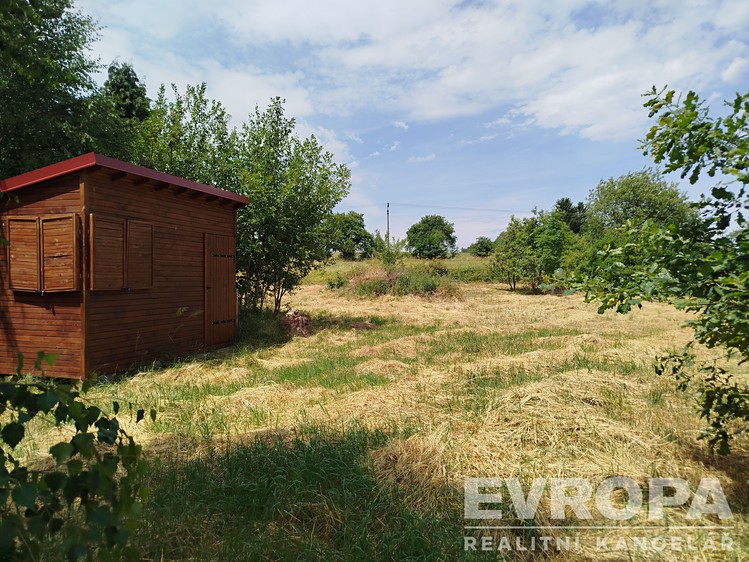 Prodej pozemku, 1 950 m² (10 z 16)