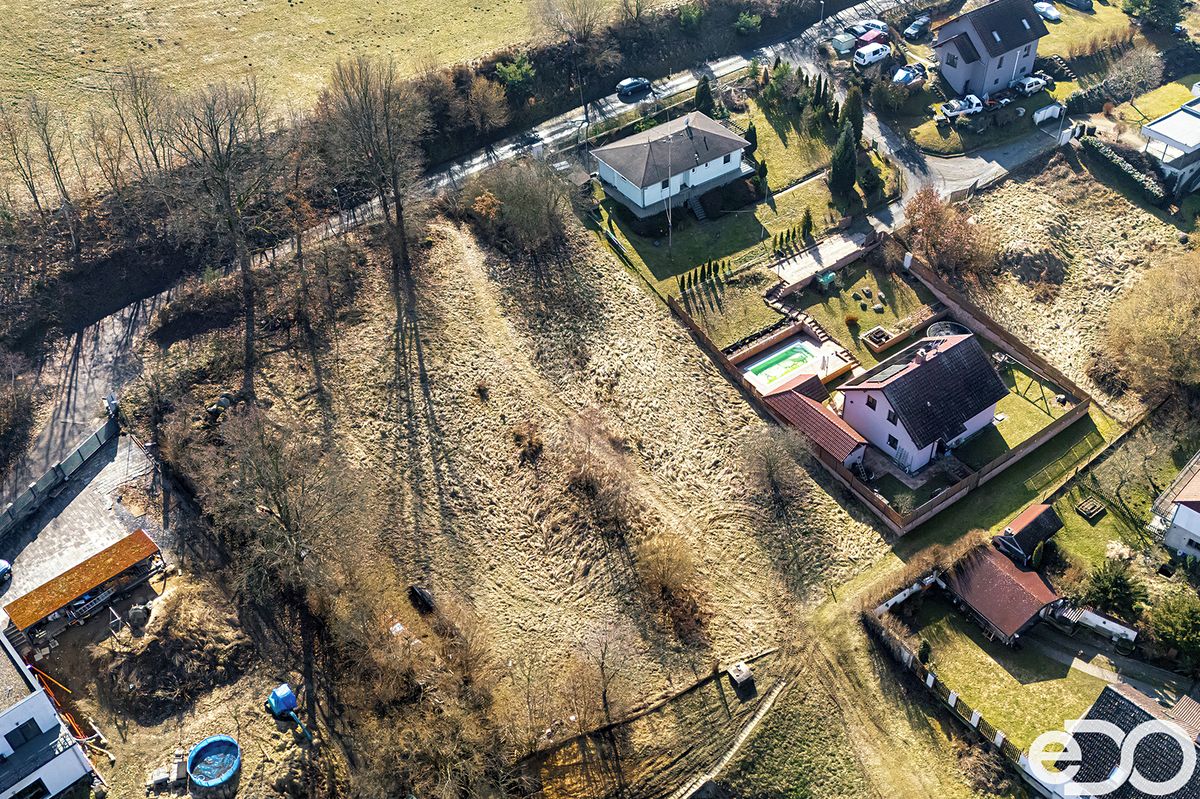 Prodej stavebního pozemku 1370 m² – fotografie 3
