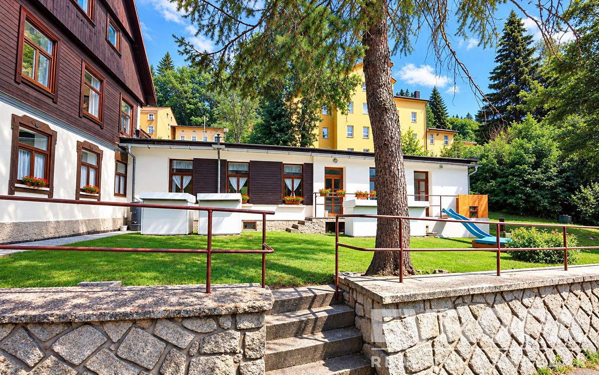 Pronájem restaurace 156 m²