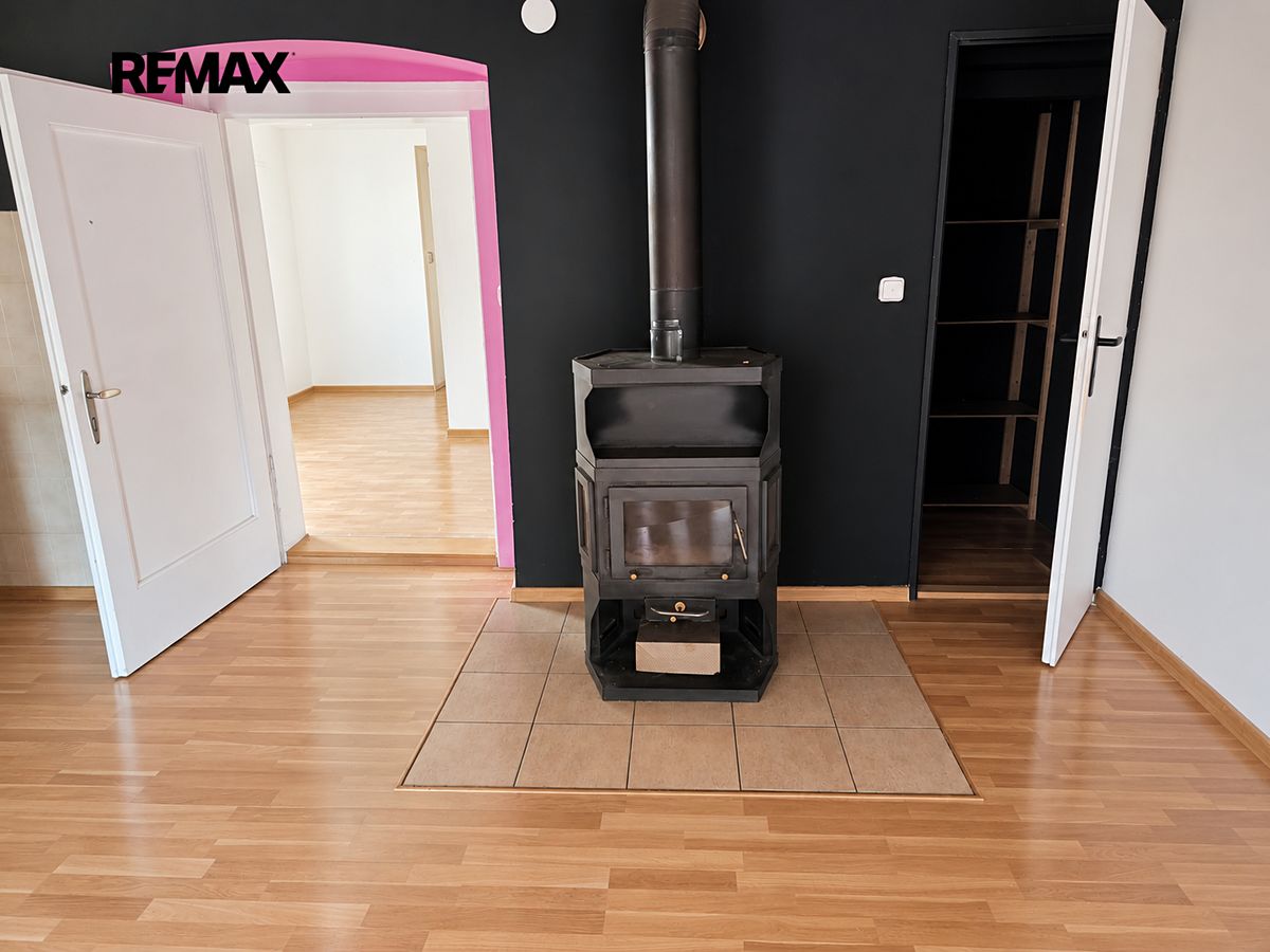 Prodej rodinného domu 76 m², pozemek 865 m² – fotografie 4