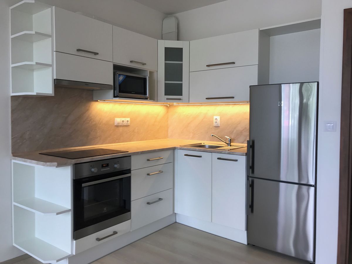 Pronájem bytu 1+kk 31 m²