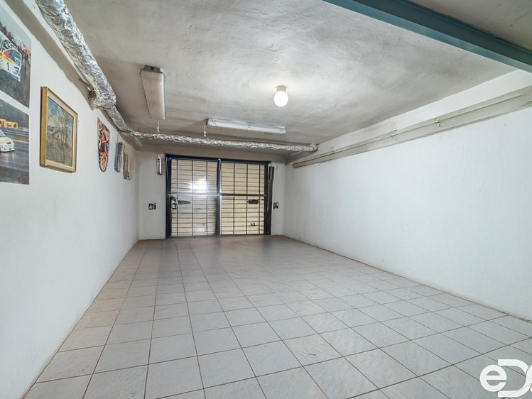 Prodej domu, 210 m² (27 z 28)