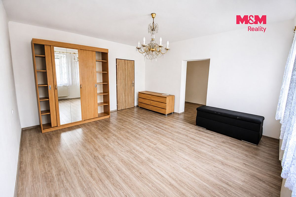Pronájem bytu 3+1 107 m² – fotografie 3