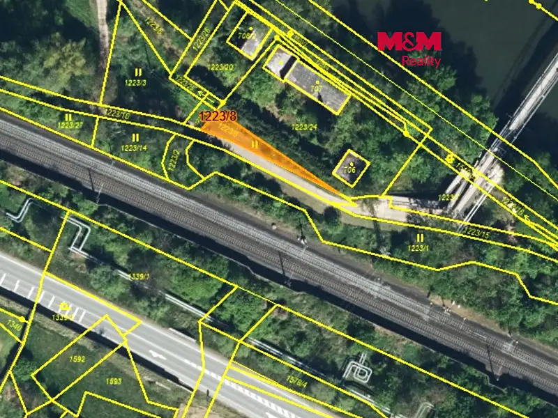 Prodej louky 91 m², Chvaletice – náhled fotky 1