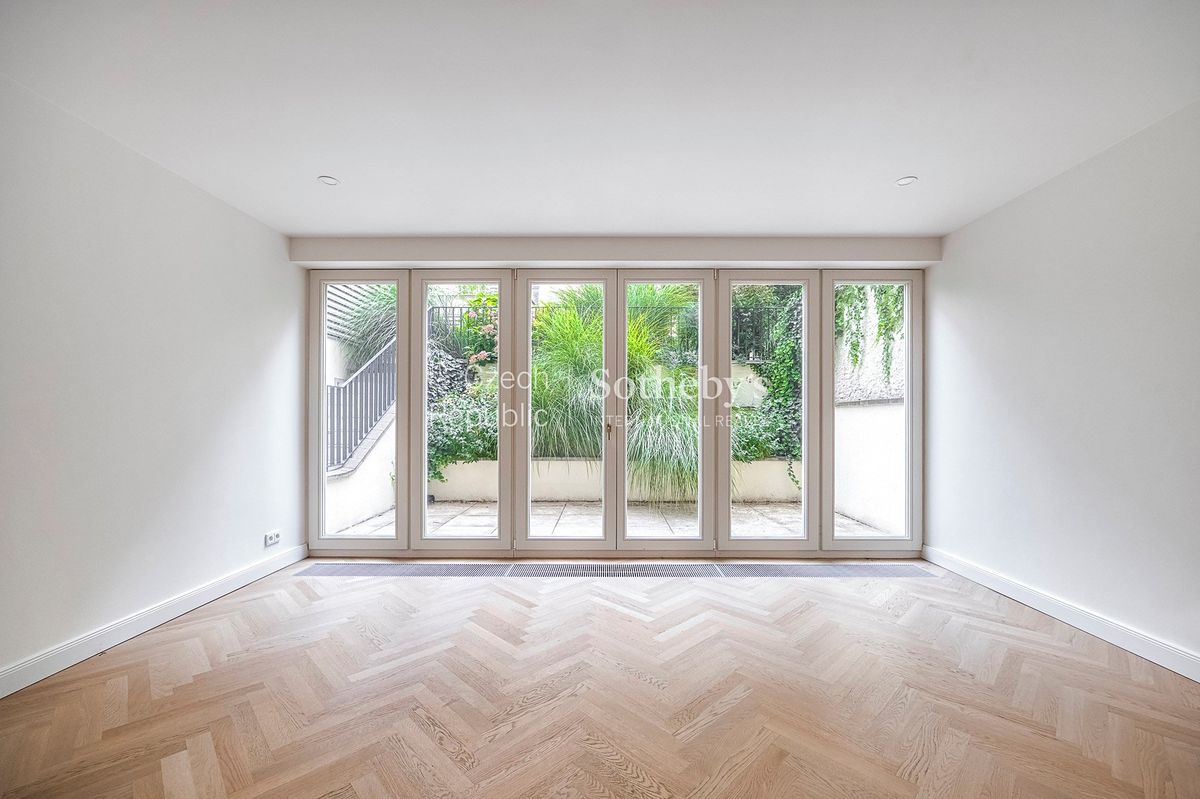 Prodej bytu 2+1 86 m² – fotografie 3