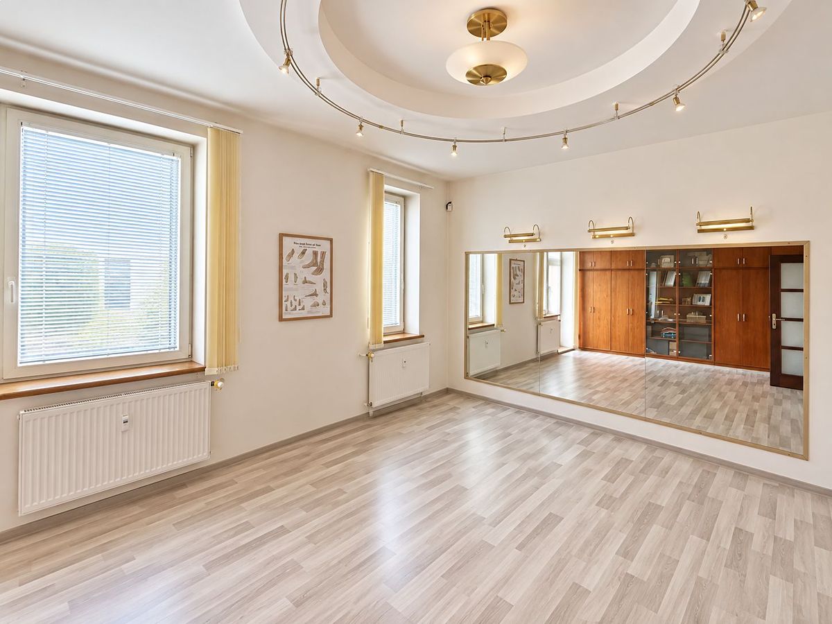 Pronájem kanceláře 116 m² – fotografie 4