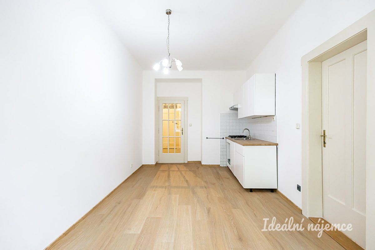 Pronájem bytu 2+kk 52 m² – fotografie 5