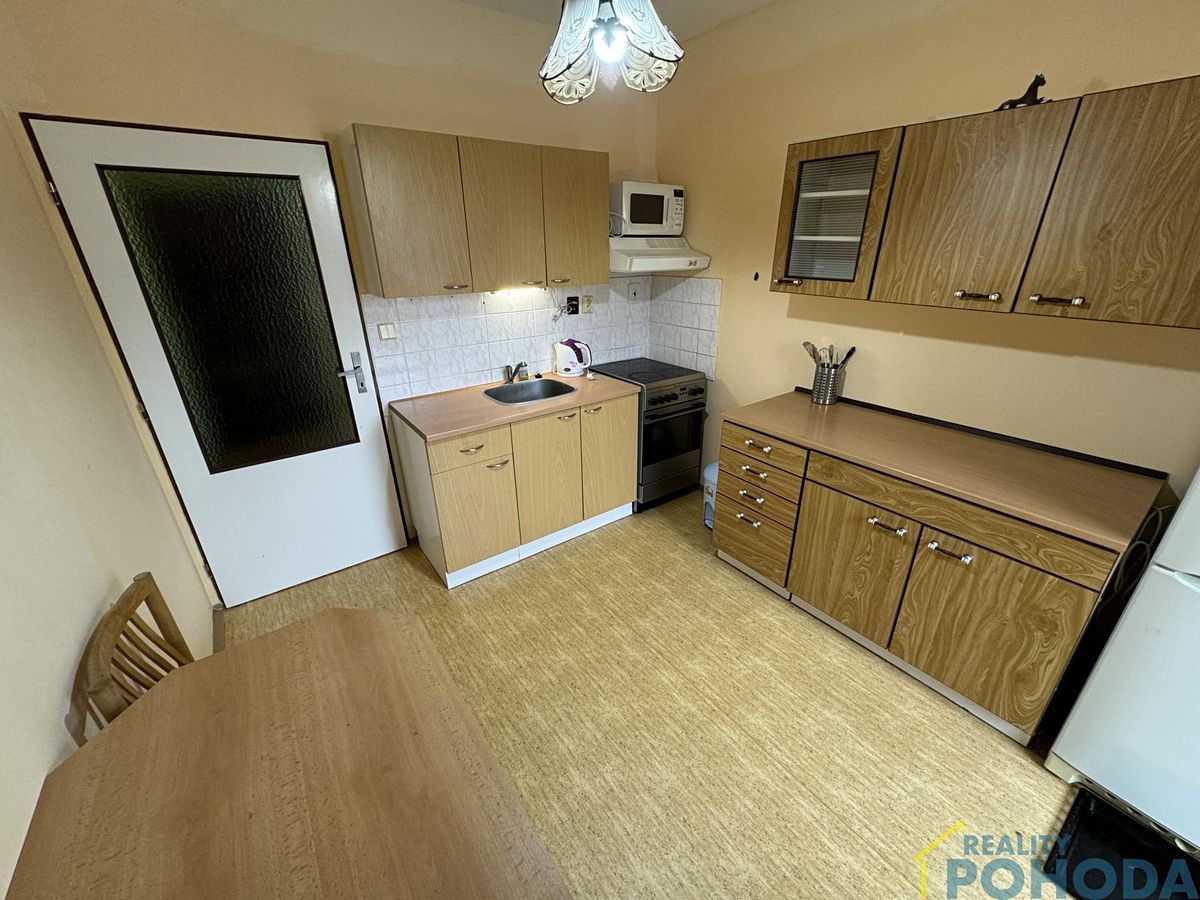 Pronájem bytu 1+1 40 m² – fotografie 5