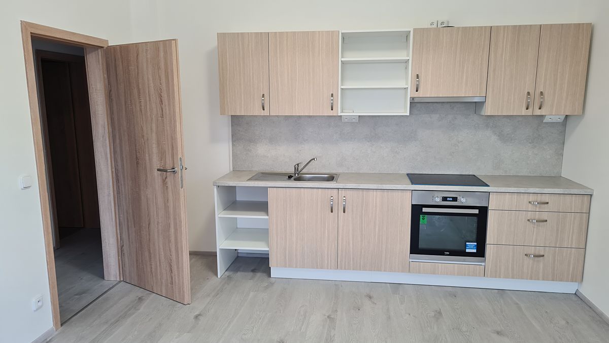 Pronájem bytu 3+kk 64 m²