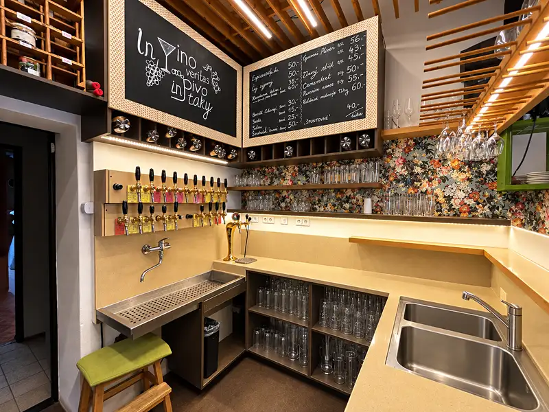 Pronájem restaurace 64 m², Olomouc – náhled fotky 2