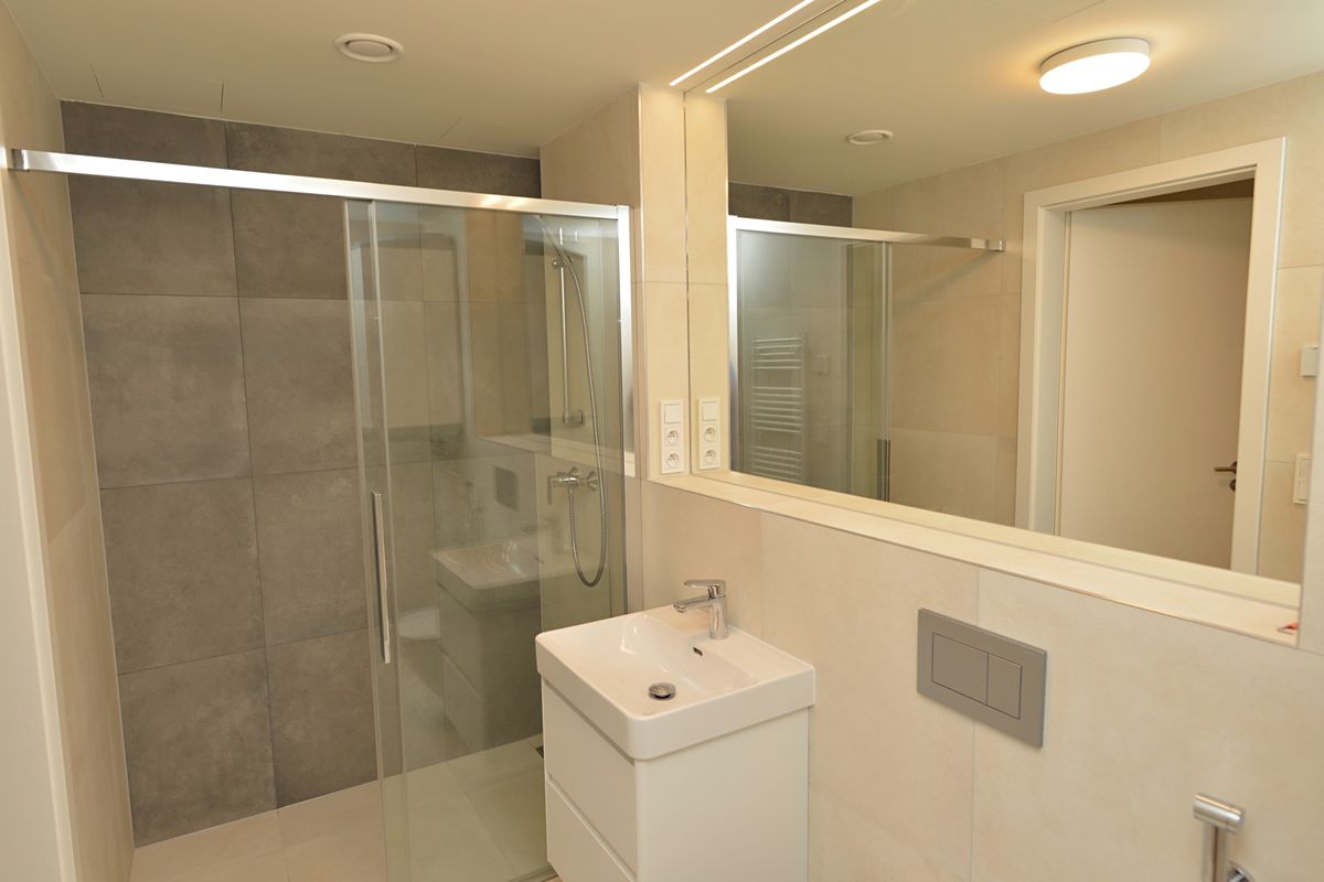 Pronájem bytu 2+kk 38 m² – fotografie 3