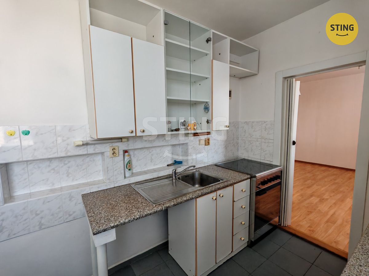 Pronájem bytu 3+1 68 m² – fotografie 2
