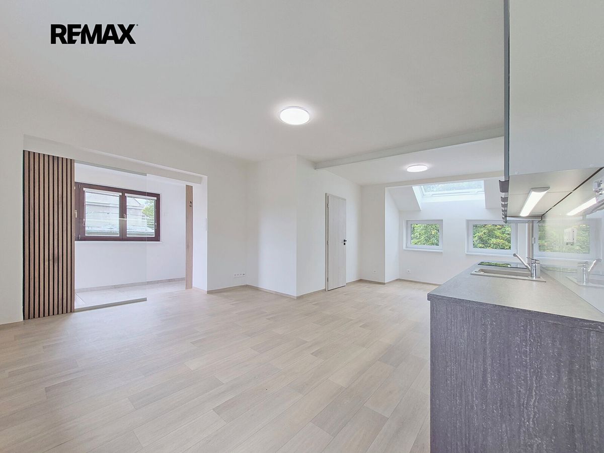Pronájem bytu 3+kk 56 m² – fotografie 5