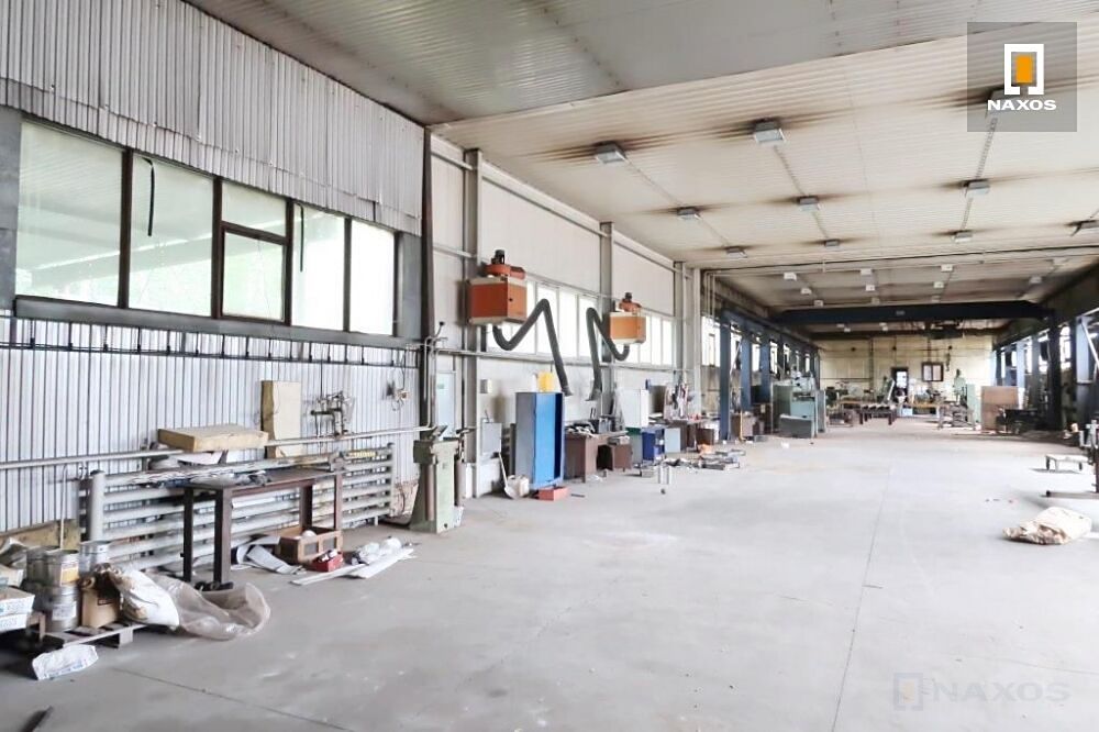 Pronájem skladového prostoru 748 m² – fotografie 2