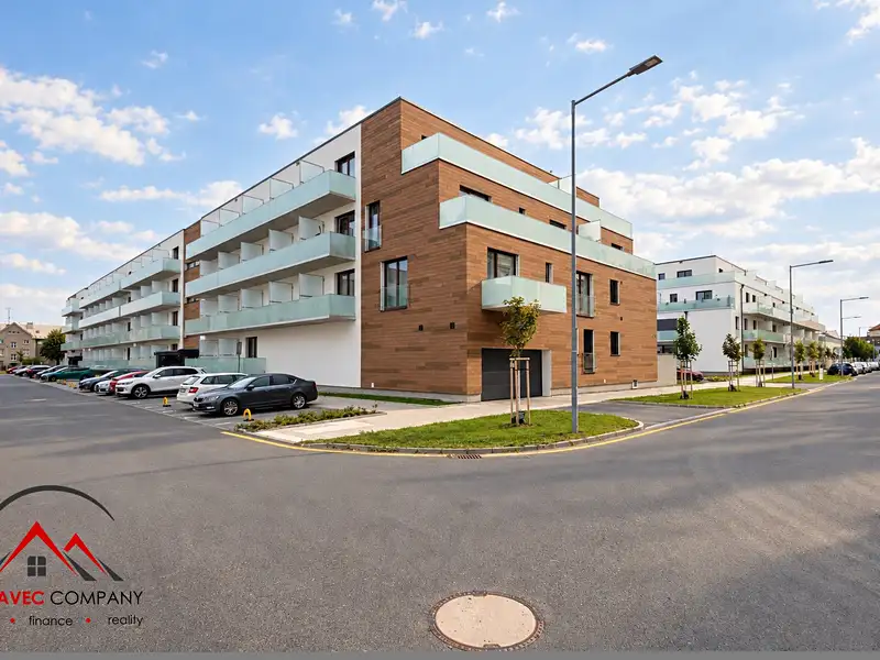 Pronájem bytu 1+kk 32 m², Olomouc – náhled fotky 1