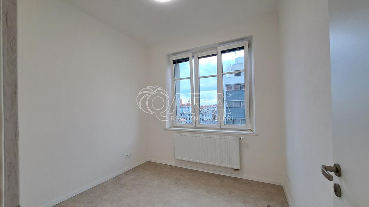 Pronájem bytu 2+kk 49 m² – fotografie 4