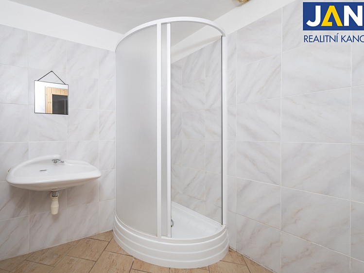 Будинок на продаж, 285 м² (8 з 32)