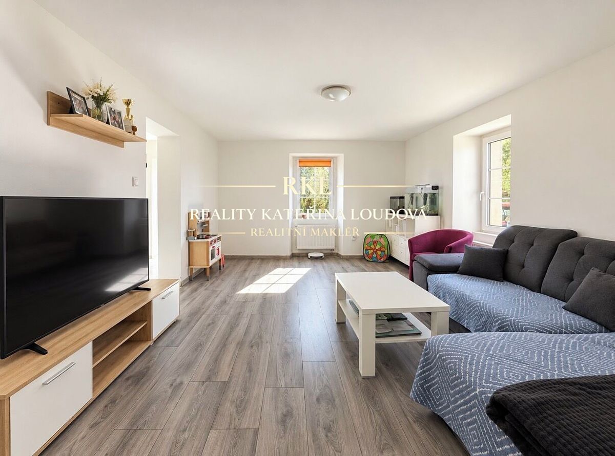 Prodej rodinného domu 85 m², pozemek 461 m² – fotografie 3