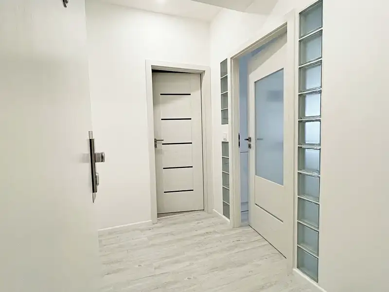 Prodej bytu 2+kk 42 m², Praha – náhled fotky 3
