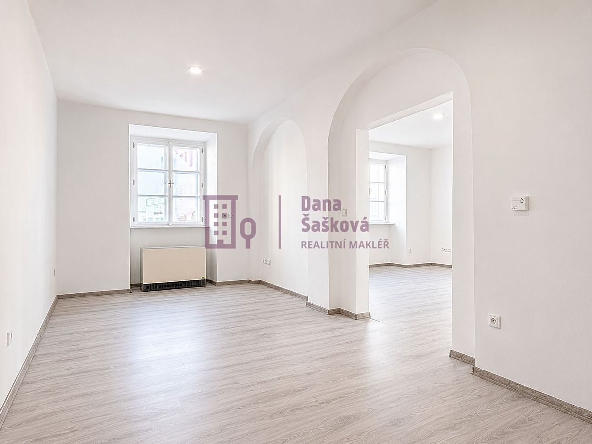 Pronájem bytu 2+kk 72 m² – fotografie 5