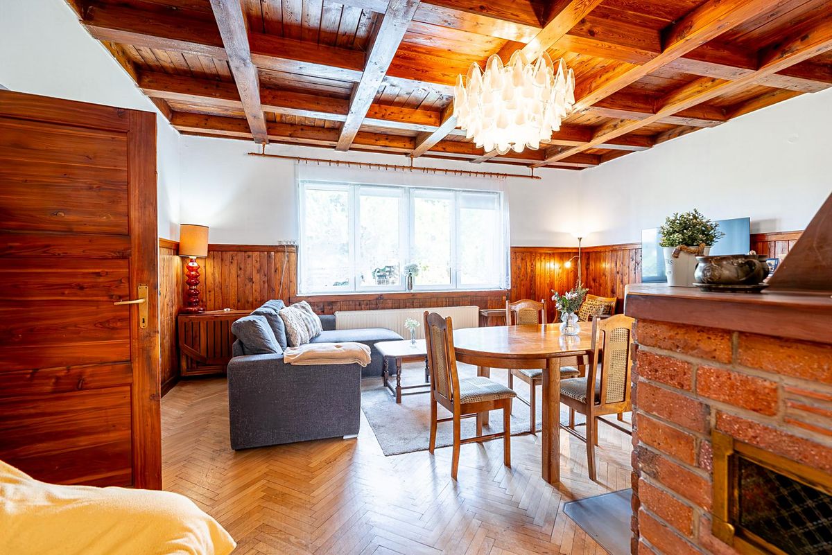 Prodej rodinného domu 135 m², pozemek 1128 m² – fotografie 3