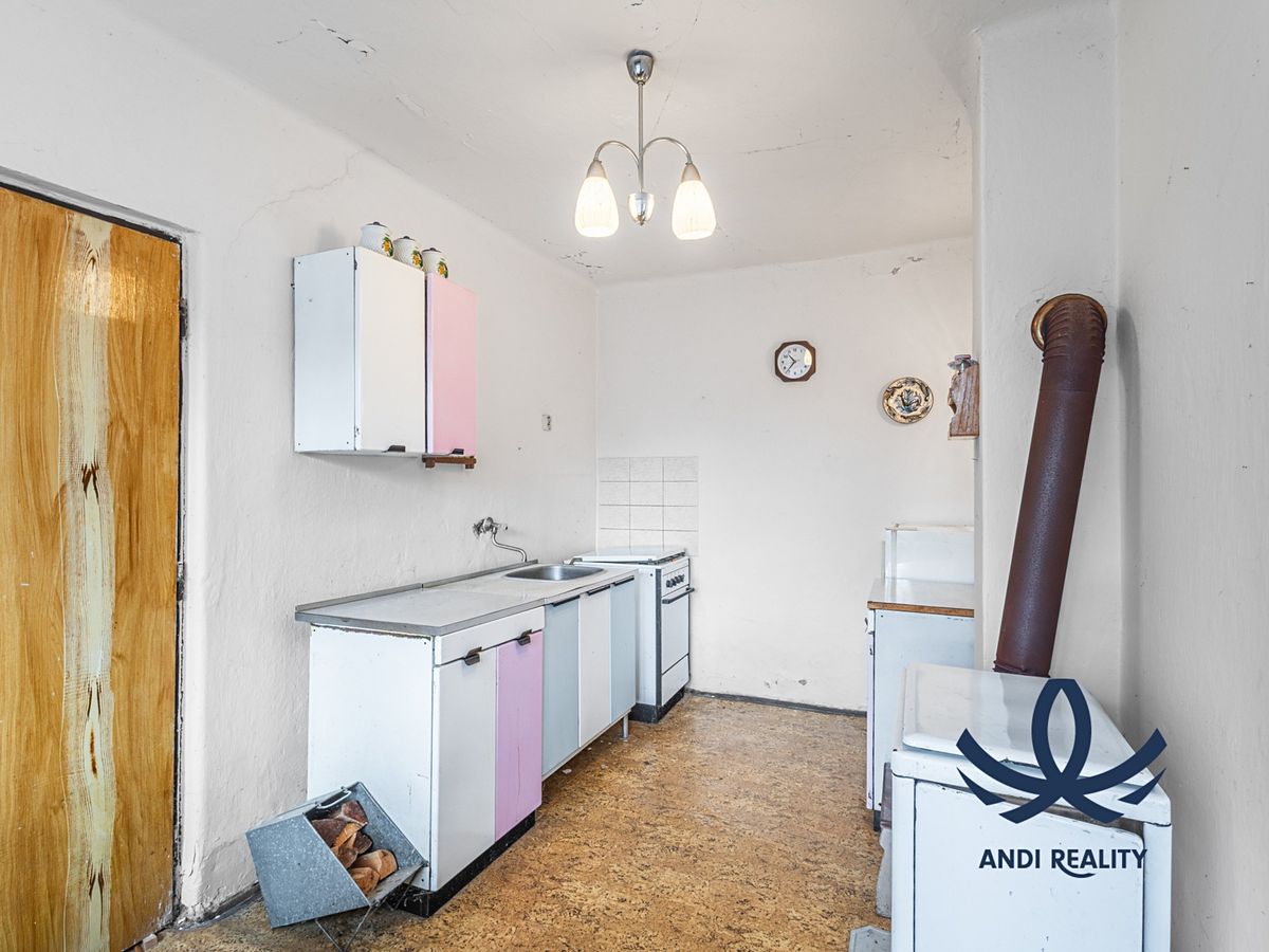 Prodej rodinného domu 101 m², pozemek 247 m² – fotografie 4