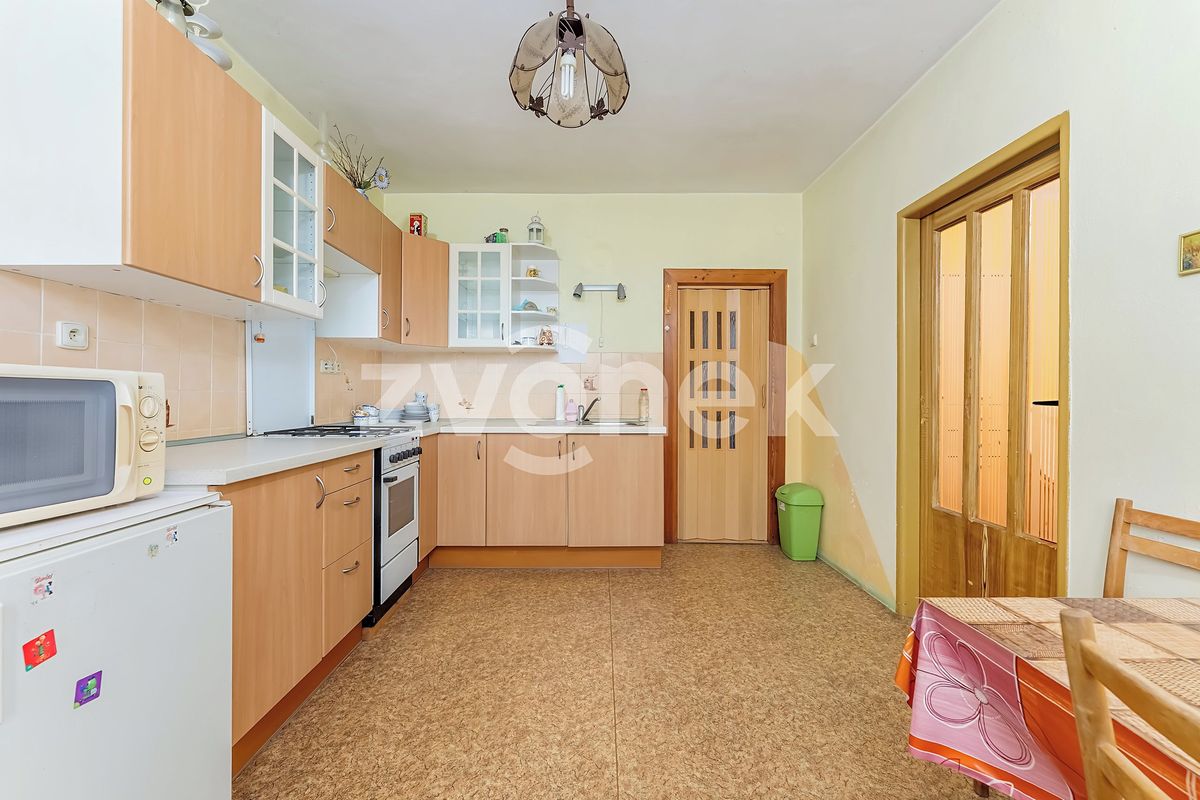 Prodej rodinného domu 120 m², pozemek 455 m² – fotografie 4