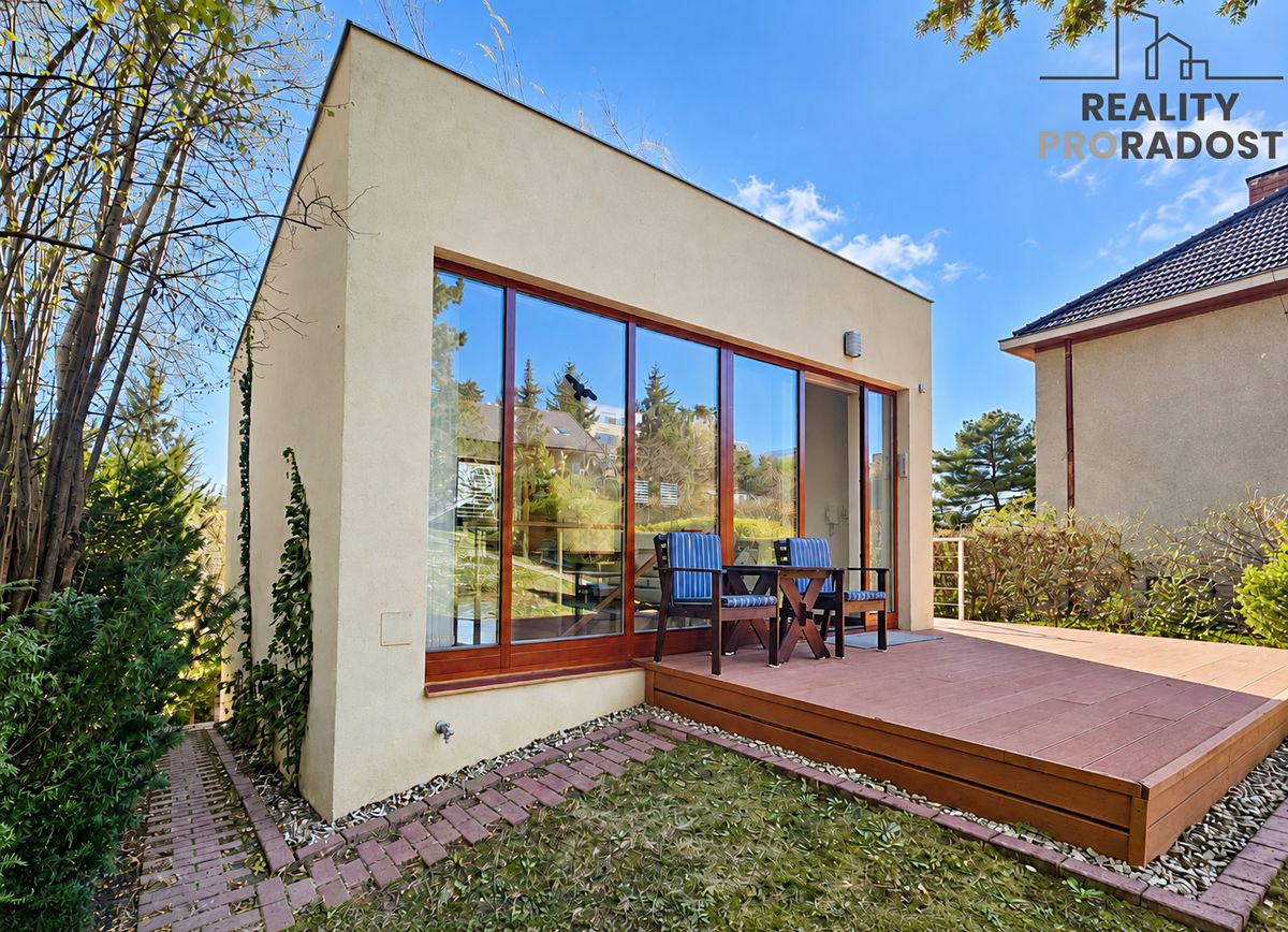Pronájem rodinného domu 82 m², pozemek 121 m² – fotografie 3