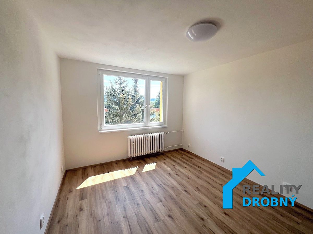 Pronájem bytu 1+kk 22 m² – fotografie 3