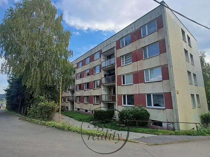Pronájem bytu 2+1 60 m², Jílové – náhled fotky 1