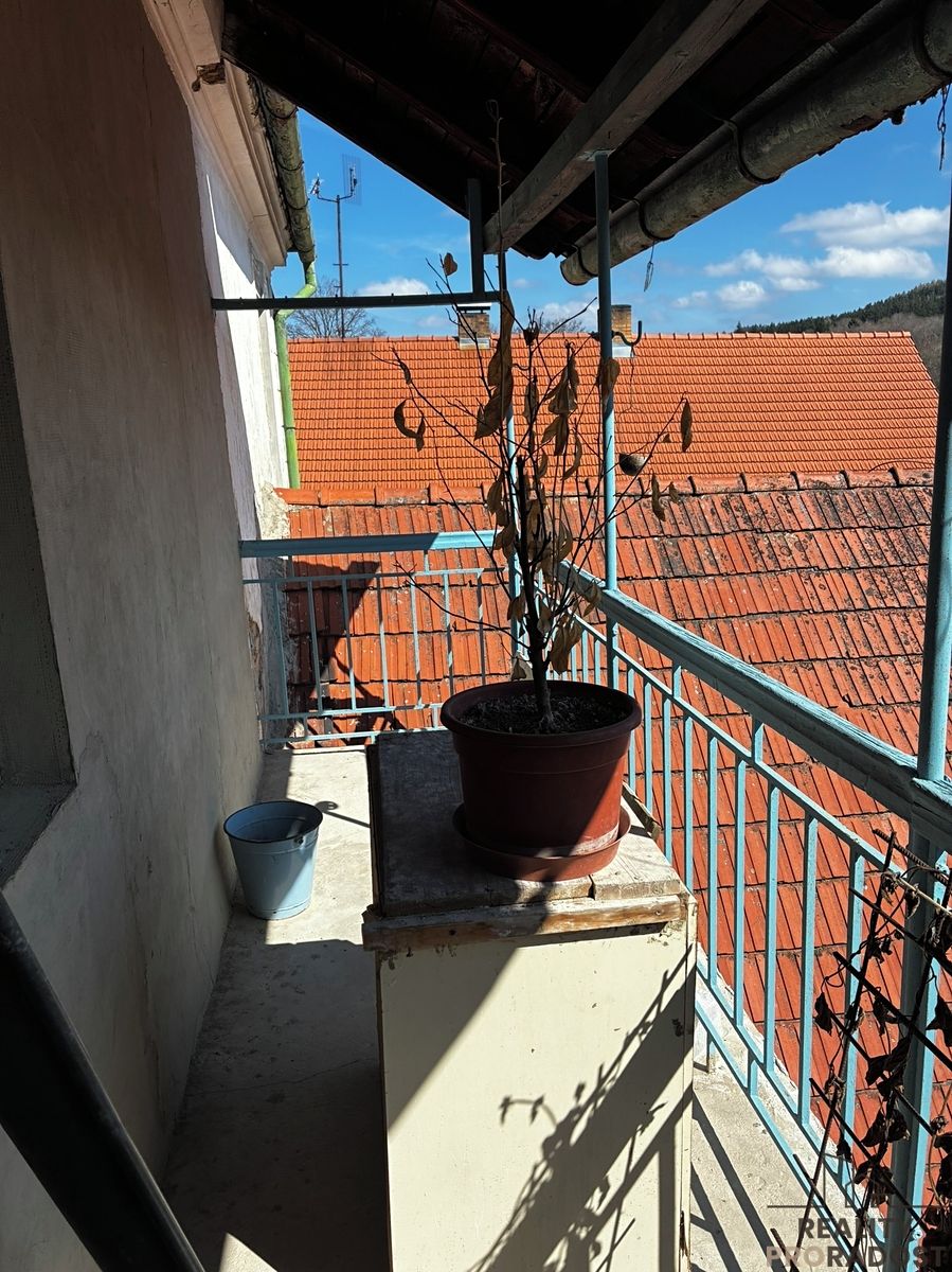 Prodej rodinného domu 250 m², pozemek 176 m² – fotografie 5