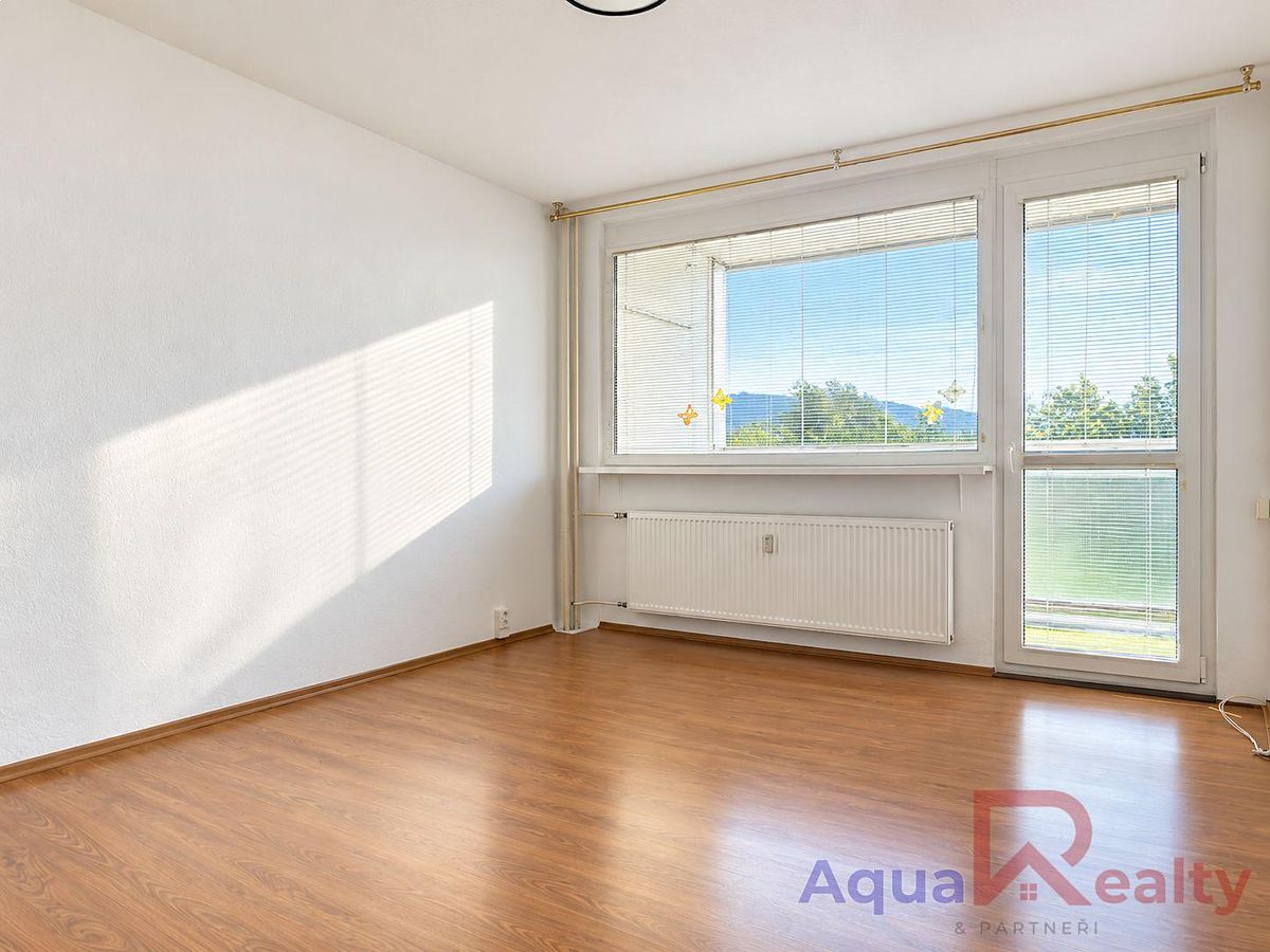 Pronájem bytu 3+1 59 m² – fotografie 3