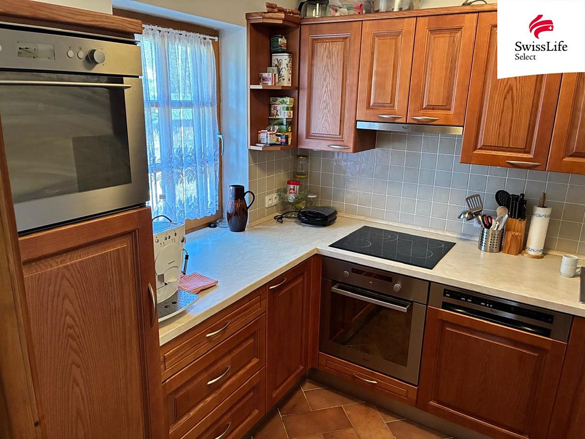 Prodej vícegeneračního domu 287 m², pozemek 2898 m² – fotografie 3