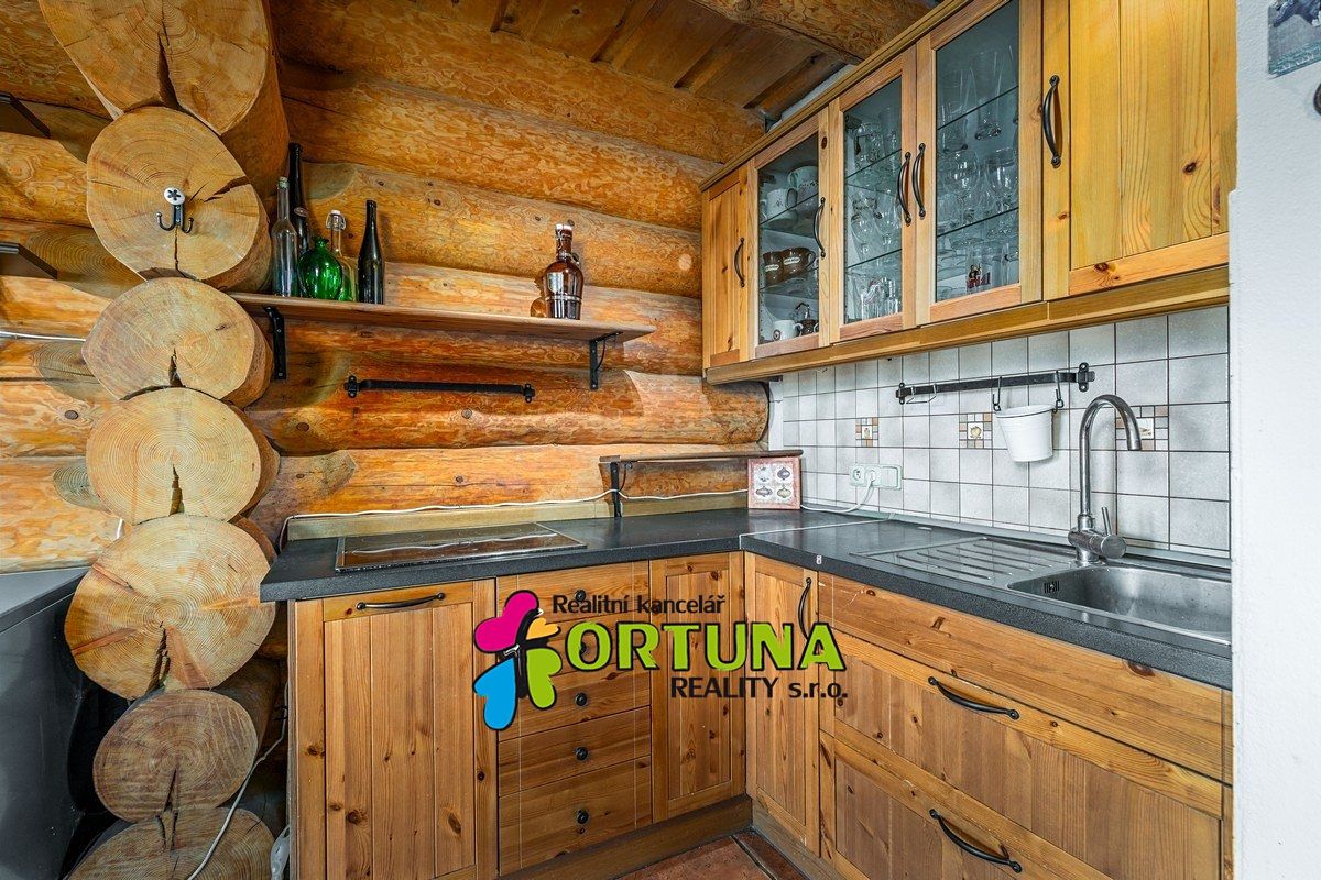 Prodej rodinného domu 115 m², pozemek 2247 m² – fotografie 5